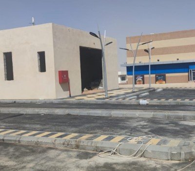 Drive -Thru Malik Square