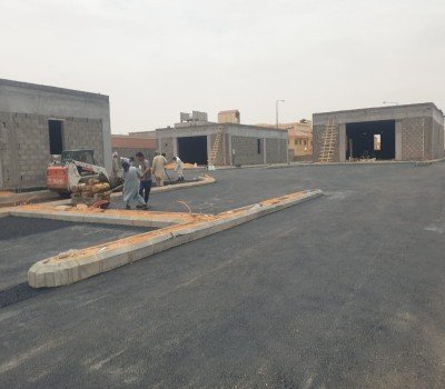 Drive -Thru Malik Square